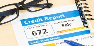 How Long Does Negative Information Stay on Your Credit Report?