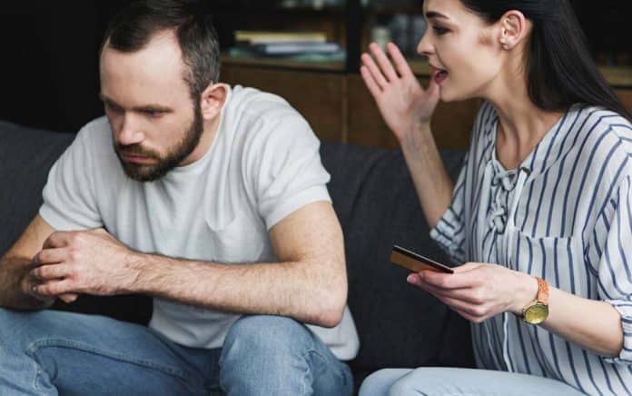 Avoid Divorce Court: How Couples Can Agree on Finances Avoid Divorce Court: How Couples Can Agree on Finances